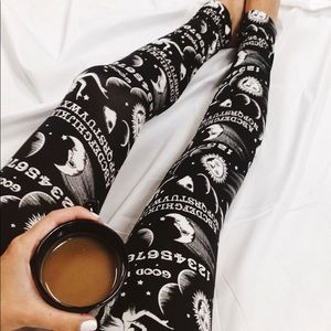 Gypsy Warrior Mystics and Oracles leggings